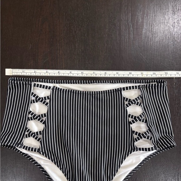 Shade & Shore Black & White Striped High Rise Bikini Batjing Suit Bottoms Size S - Picture 8 of 10